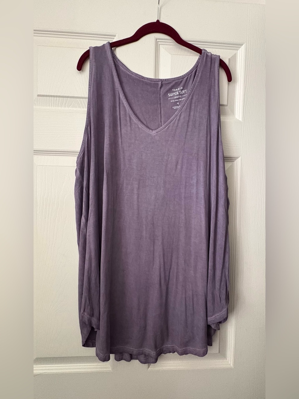 Purple distressed look 4X original shirttail super soft v-neck tank